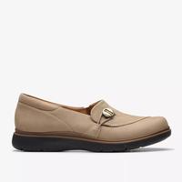 Certina Ease: Pebble
